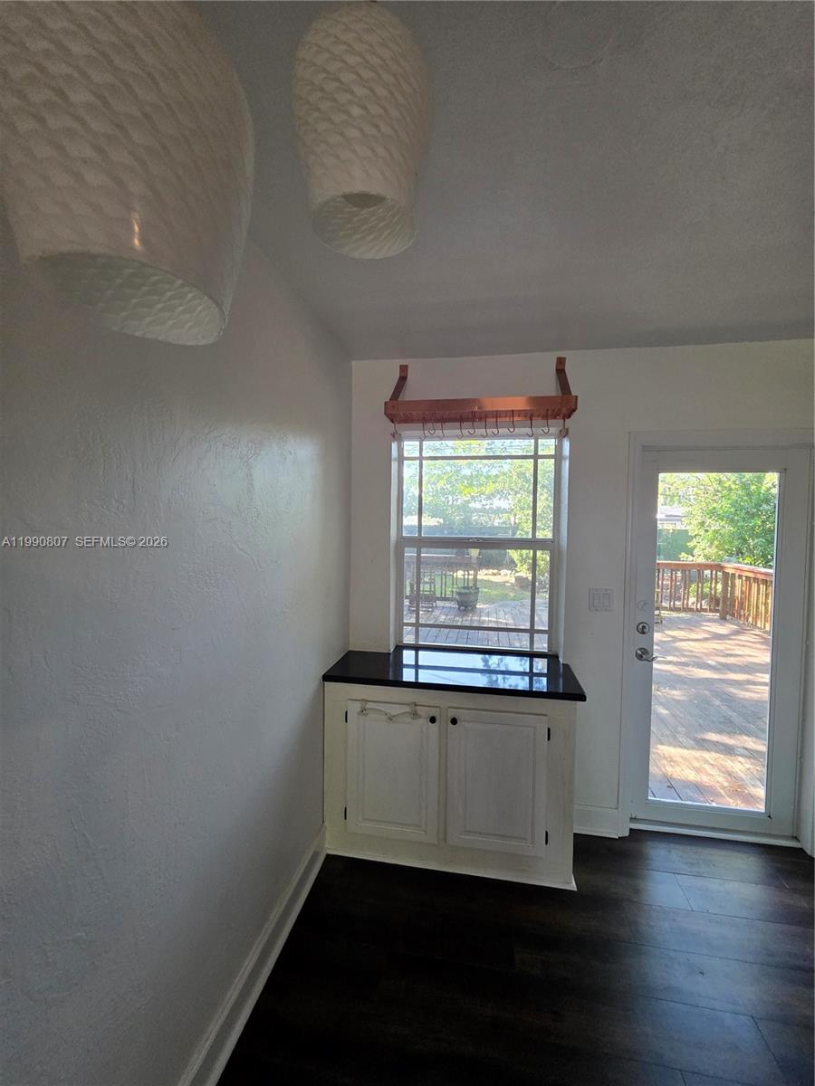 S CORAL HOMES SEC 3 - Residential