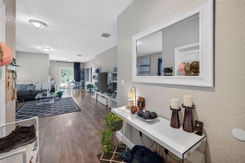 Tiny photo for 375 NW 28th Ave, Fort Lauderdale, FL 33311 (MLS # A12004788)