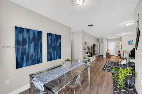 Tiny photo for 375 NW 28th Ave, Fort Lauderdale, FL 33311 (MLS # A12004788)