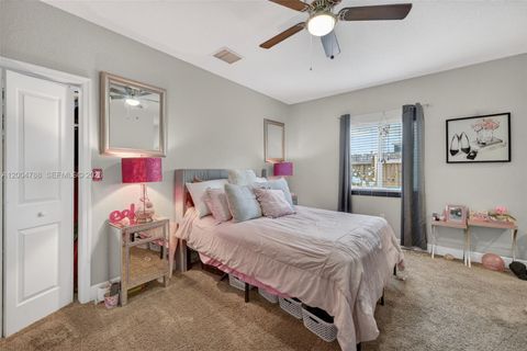 Tiny photo for 375 NW 28th Ave, Fort Lauderdale, FL 33311 (MLS # A12004788)