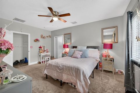 Tiny photo for 375 NW 28th Ave, Fort Lauderdale, FL 33311 (MLS # A12004788)