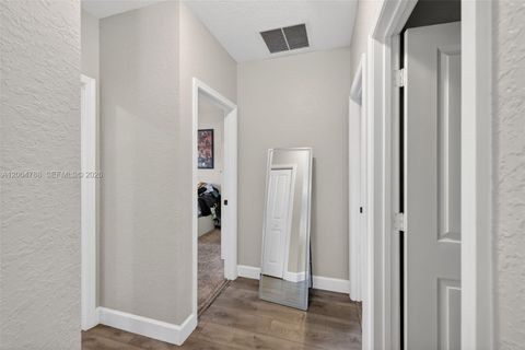 Tiny photo for 375 NW 28th Ave, Fort Lauderdale, FL 33311 (MLS # A12004788)