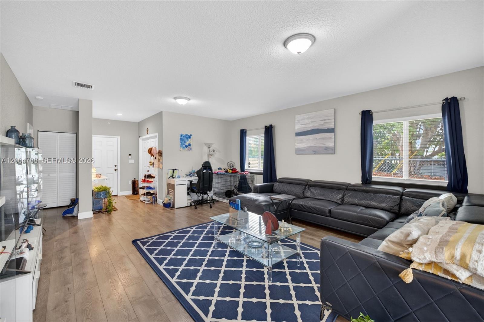 BROWARD PARK - Residential