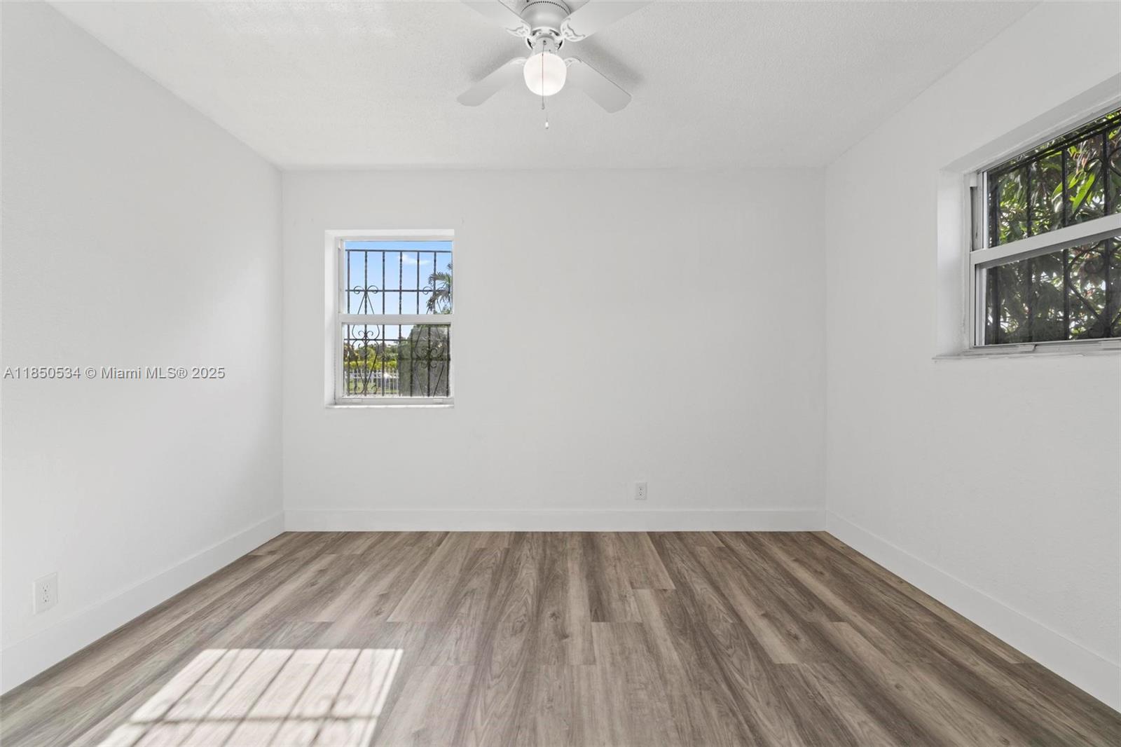 LAUDERDALE MANORS AMD PLA - Residential