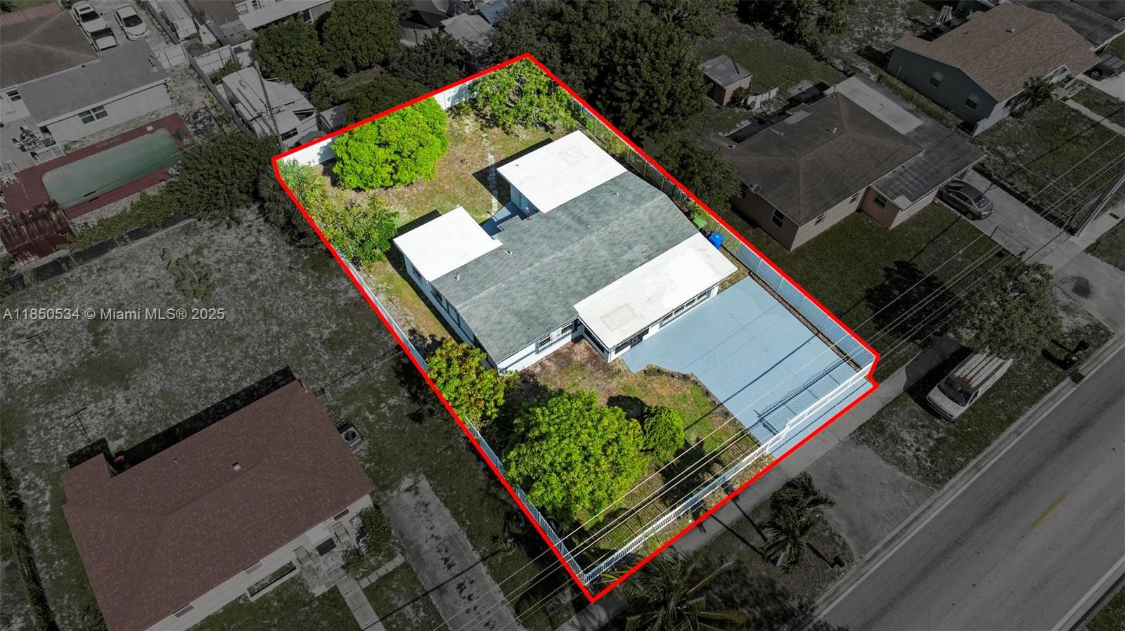 LAUDERDALE MANORS AMD PLA - Residential