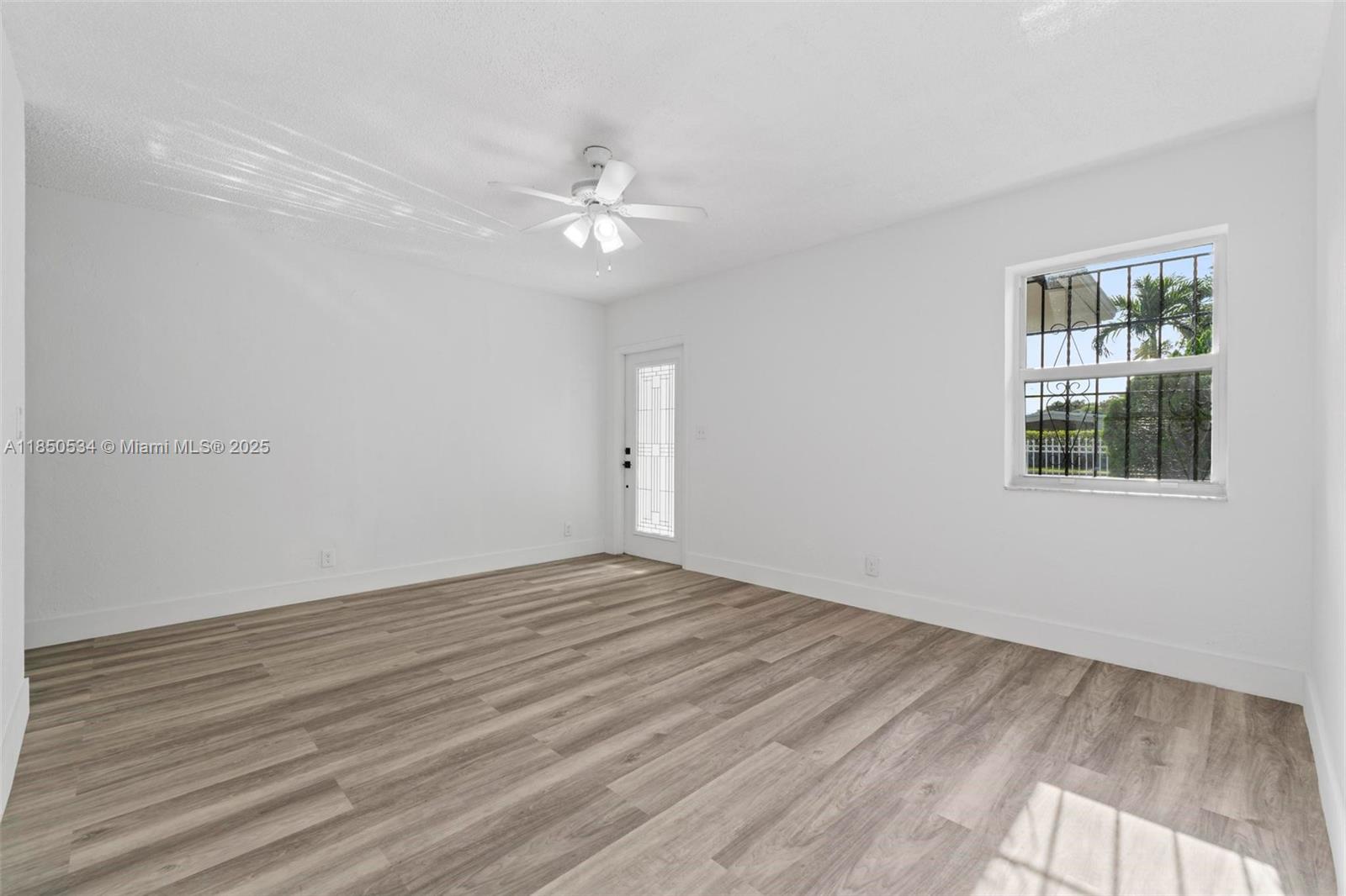 1237 NW 15th Ave