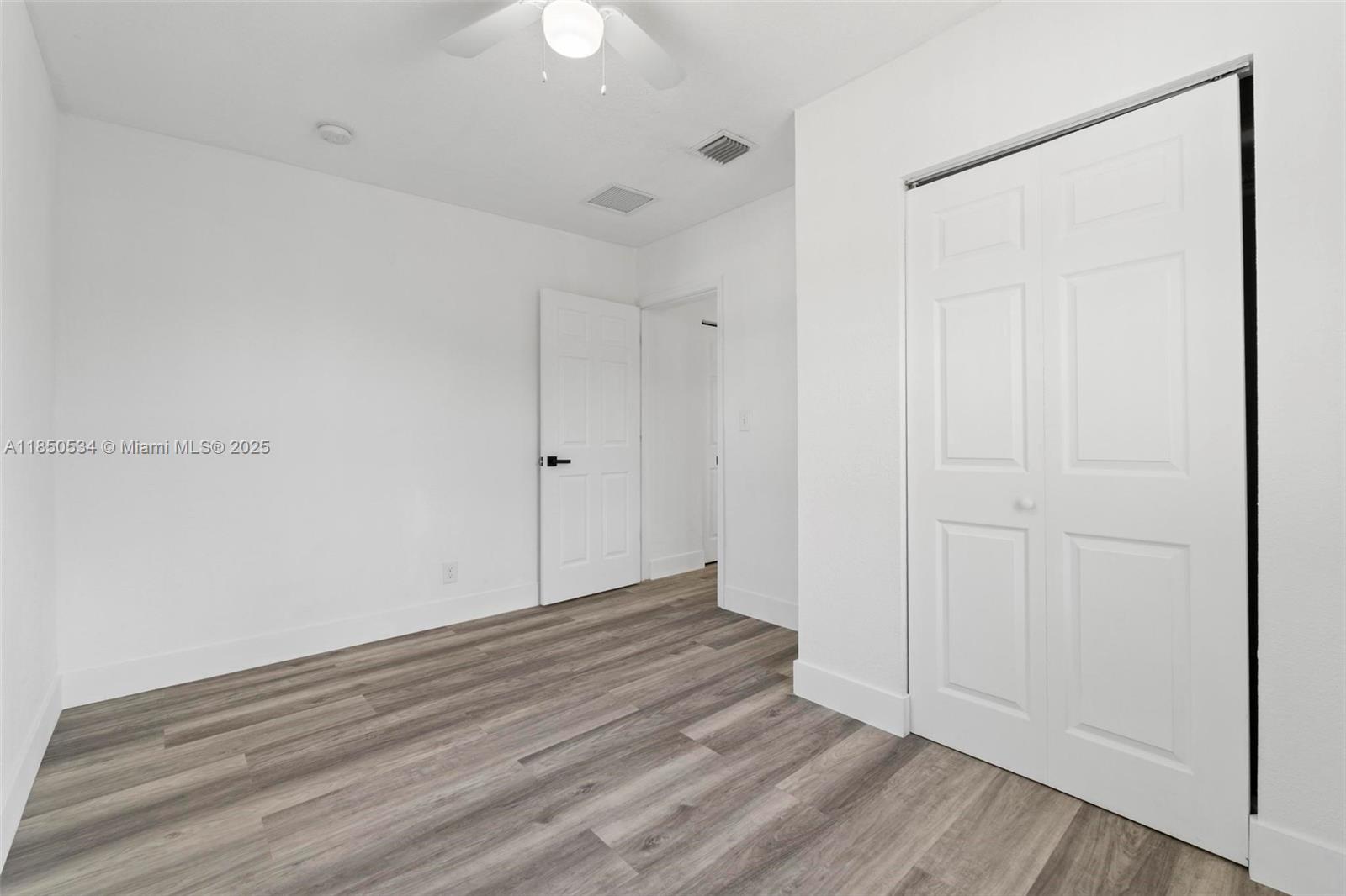 LAUDERDALE MANORS AMD PLA - Residential