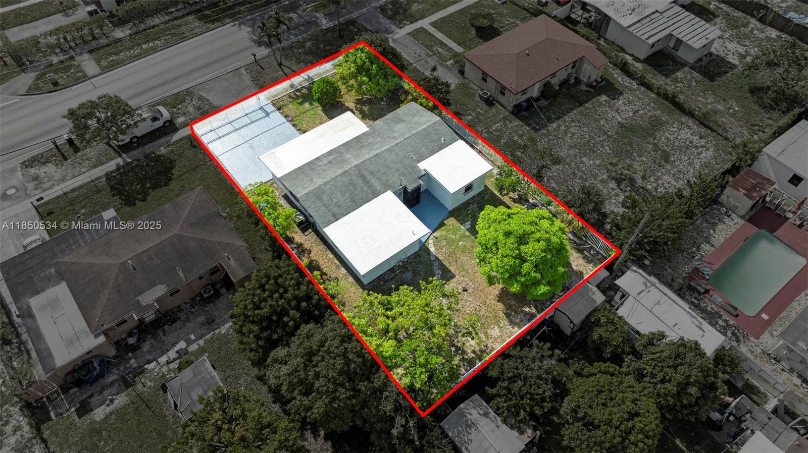 LAUDERDALE MANORS AMD PLA - Residential