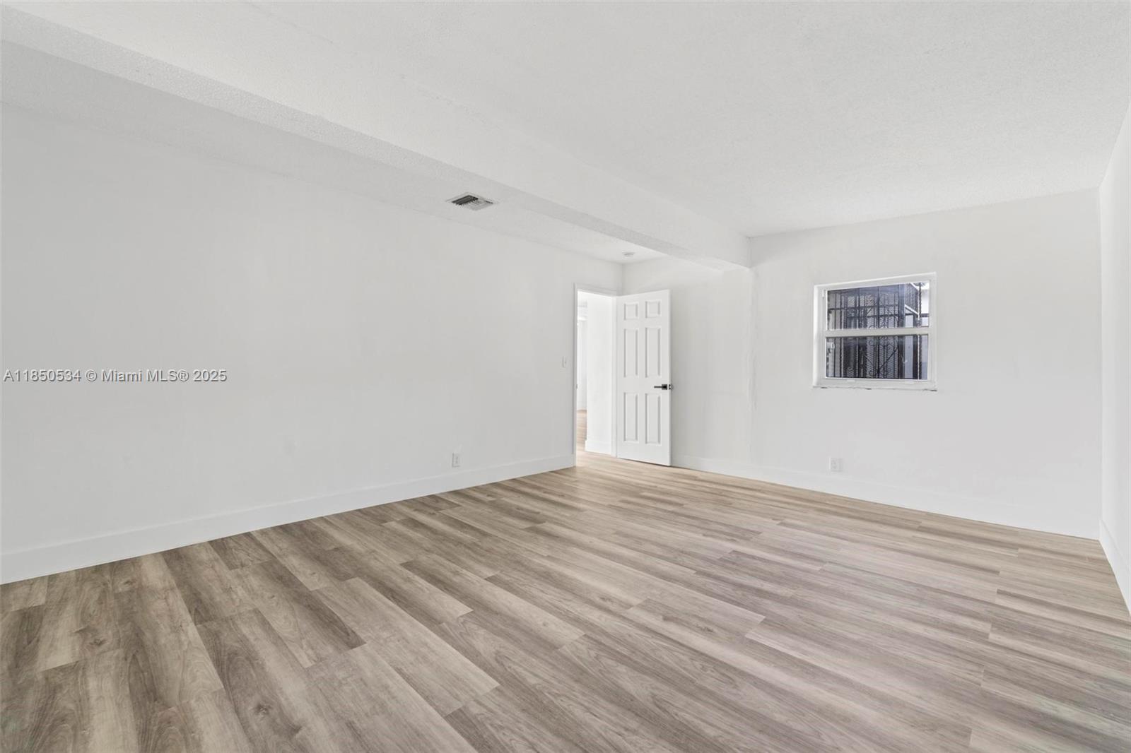 LAUDERDALE MANORS AMD PLA - Residential