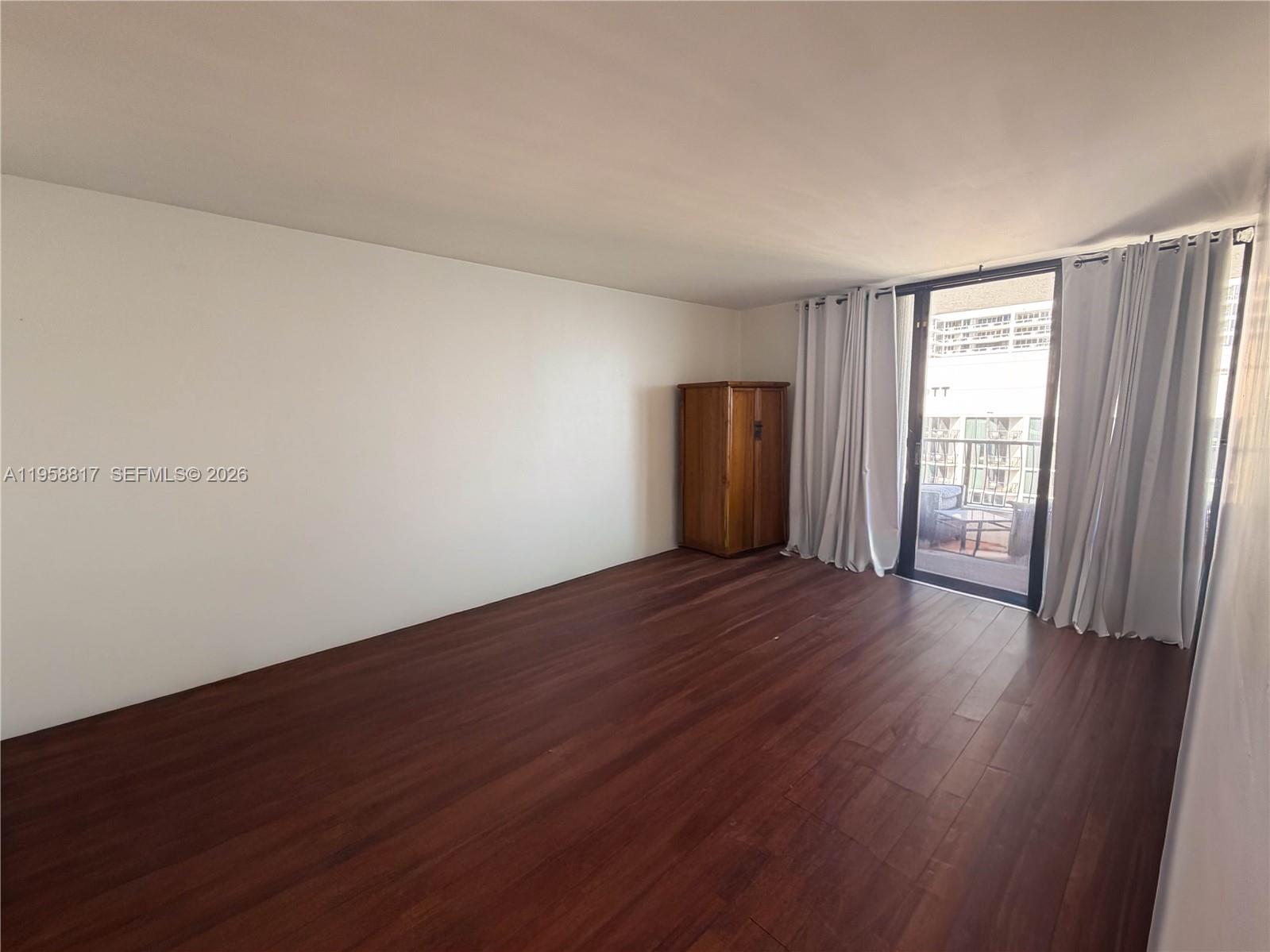 VENETIA CONDO - Residential