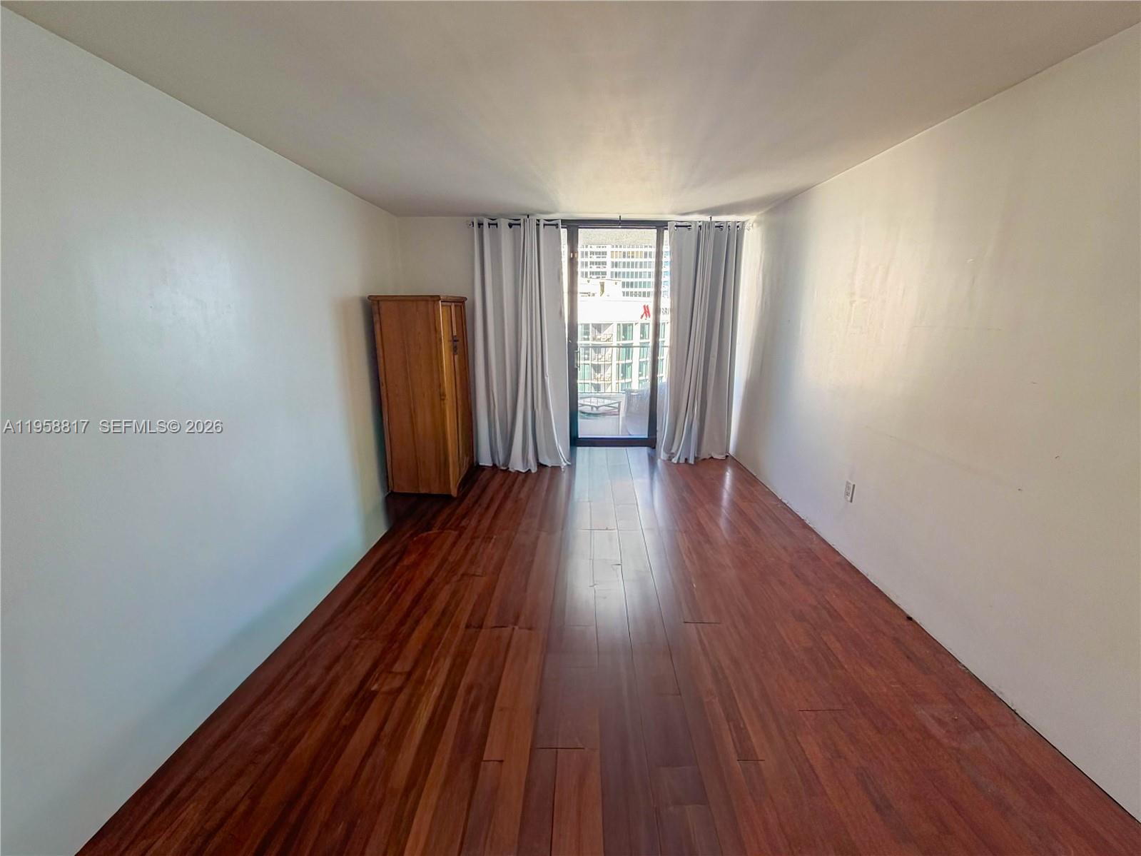 VENETIA CONDO - Residential