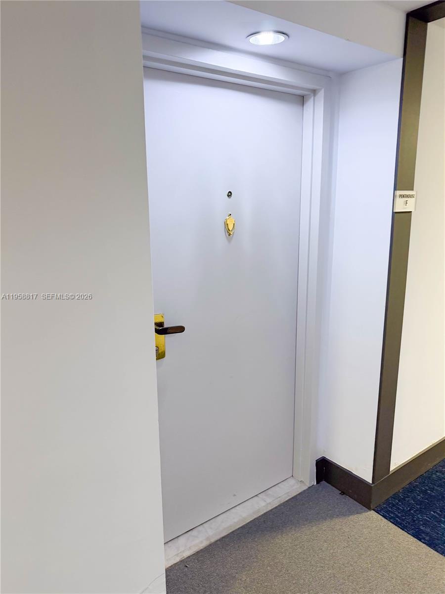 VENETIA CONDO - Residential