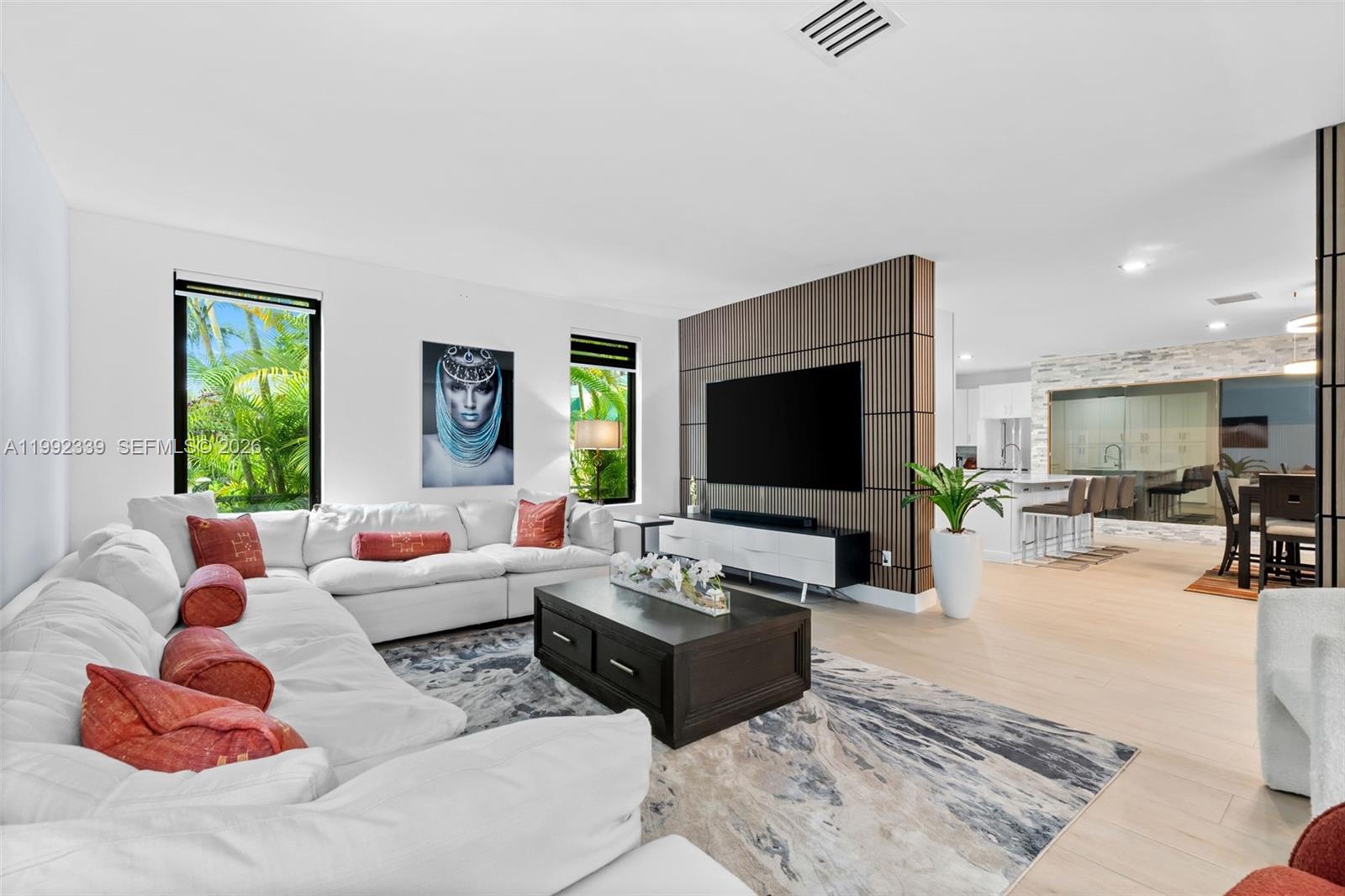 TAMIAMI PLACE PLAN NO 3 - Residential