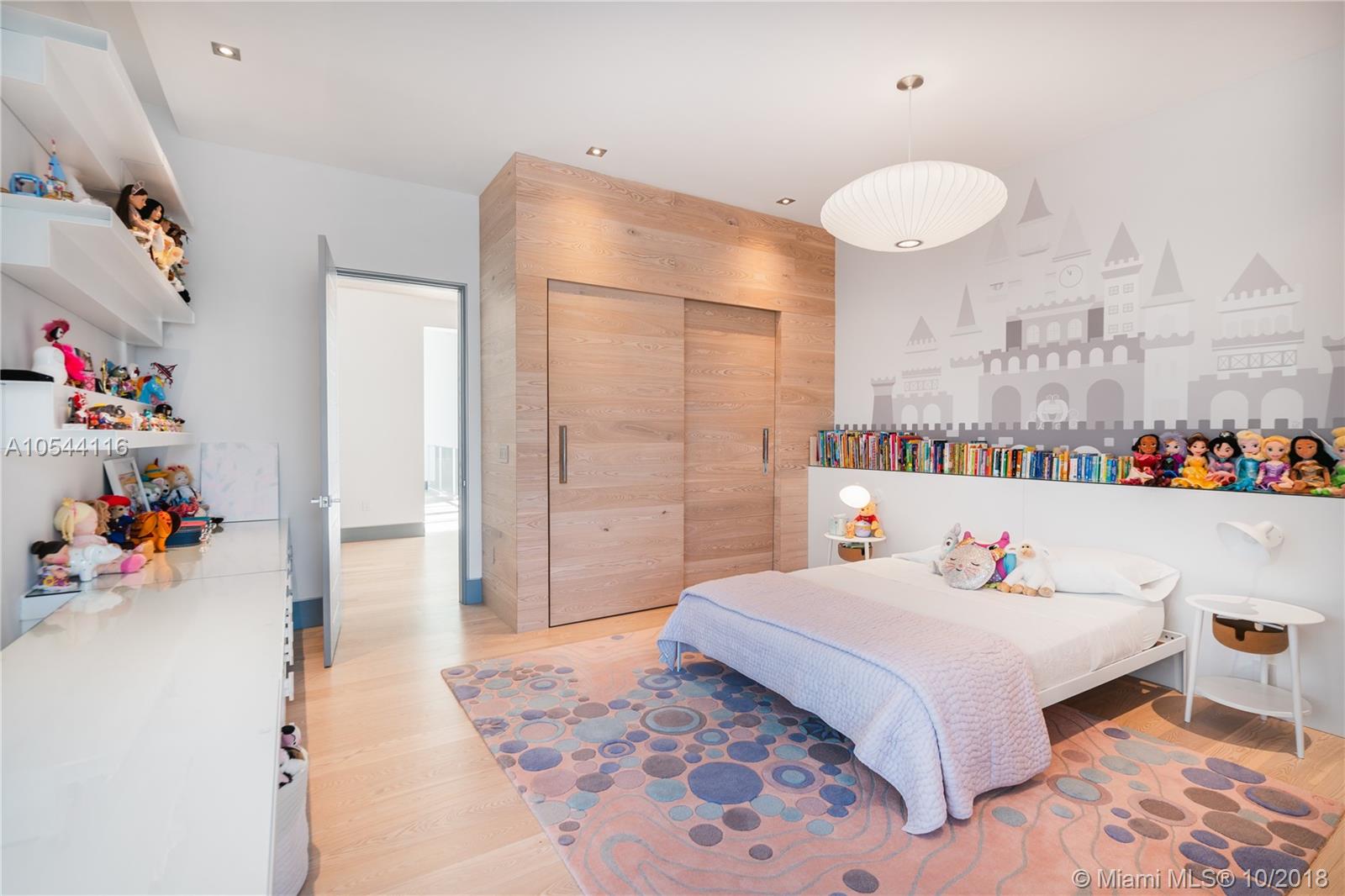 PL OF GOVT - Residential