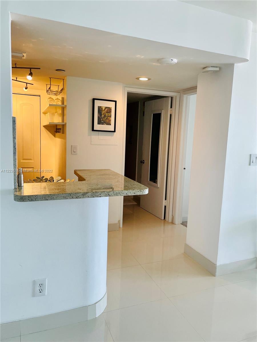 ISOLA CONDO - Residential Lease