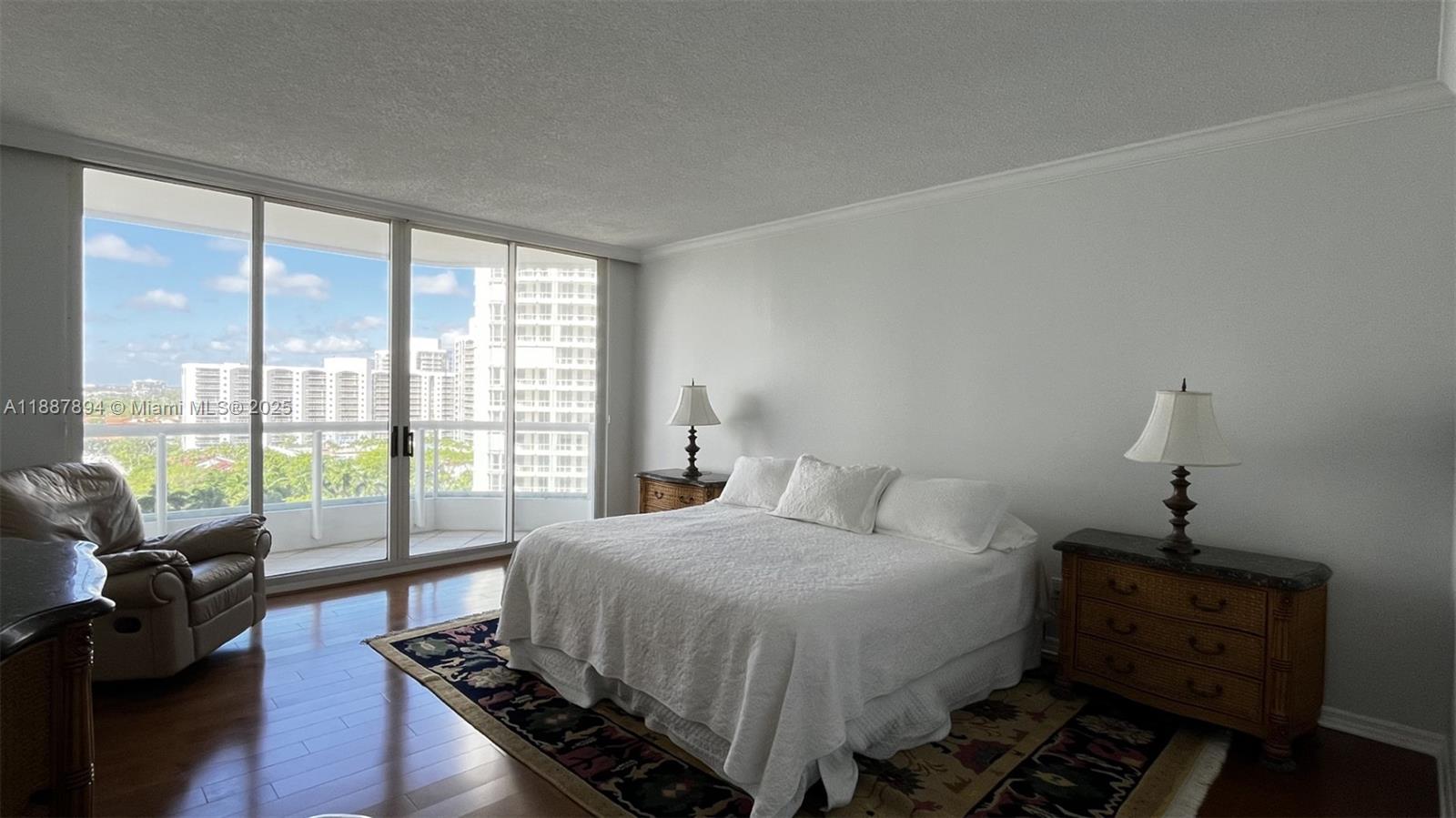 ATLANTIC II AT THE POINT - Residential Lease