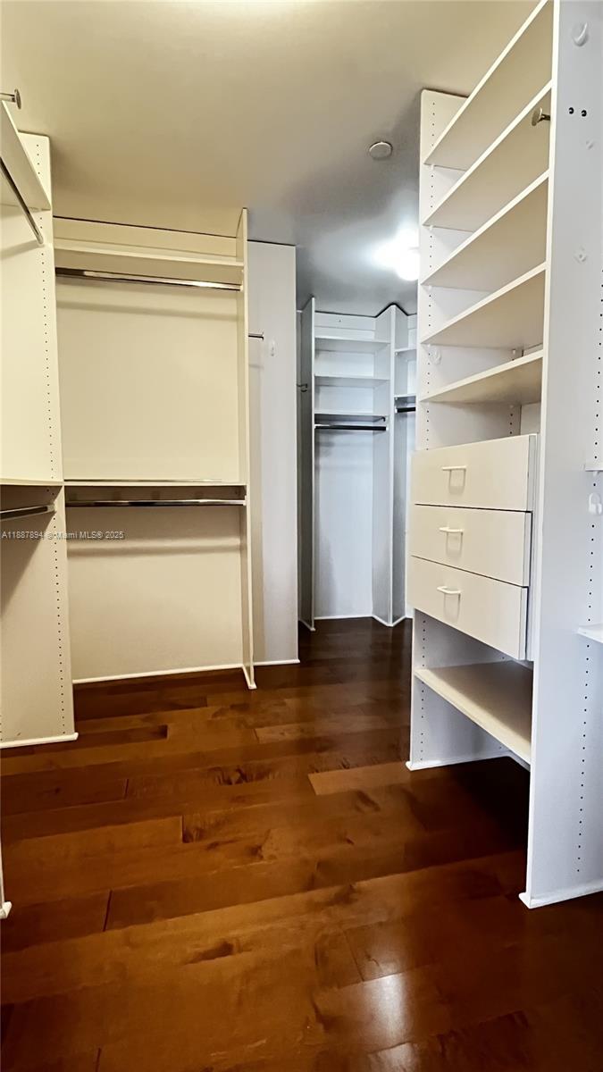ATLANTIC II AT THE POINT - Residential Lease
