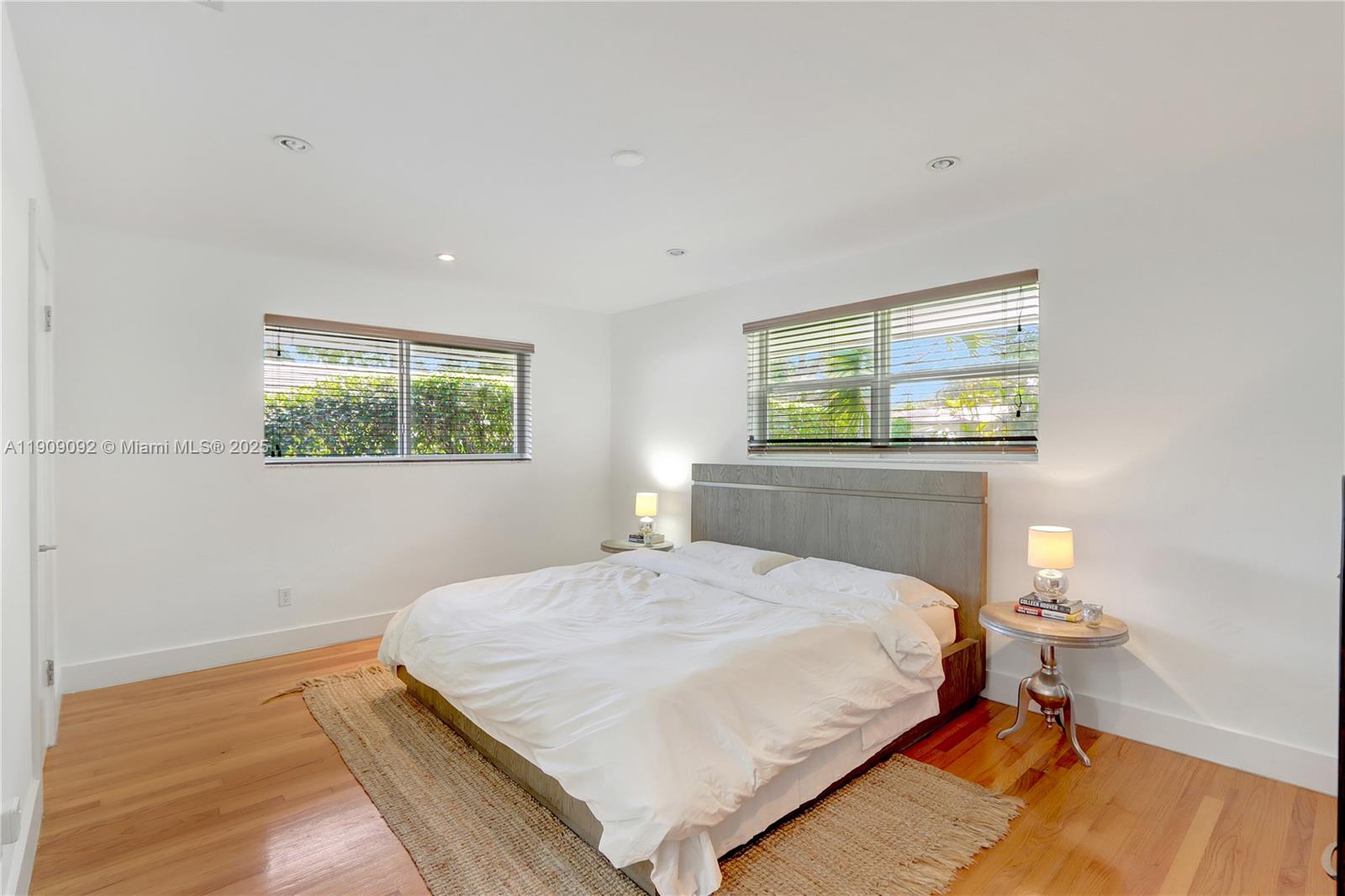 WATERSEDGE - Residential Lease