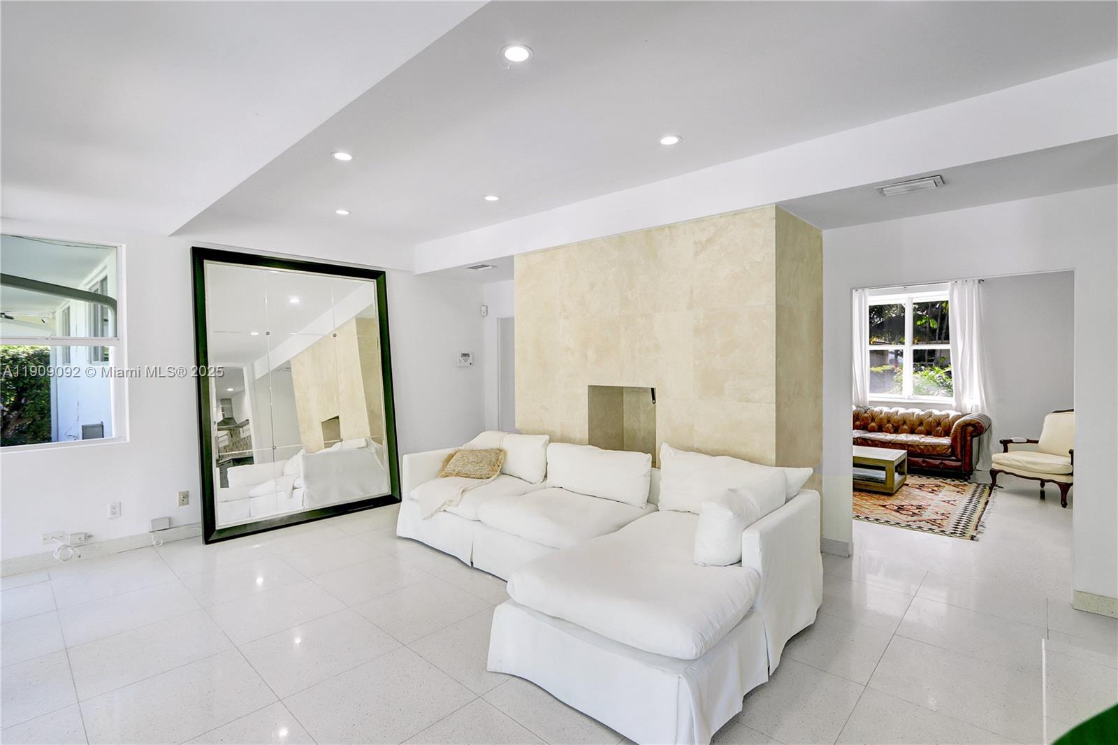 WATERSEDGE - Residential Lease