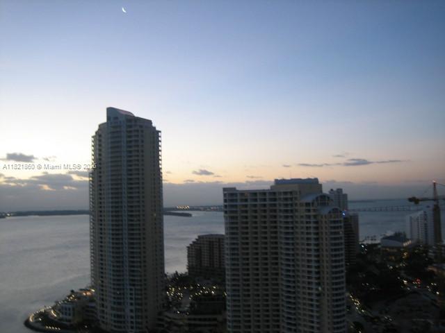 Rental Property at 325 S Biscayne Bl Blvd 1015, Miami, Broward County, Florida - Bedrooms: 2 
Bathrooms: 2  - $3,500 MO.