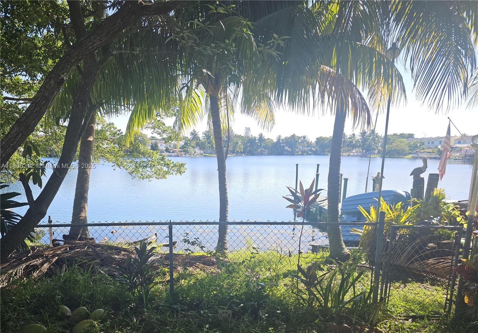 LAKE ROYAL EAST 2ND ADDN - Residential