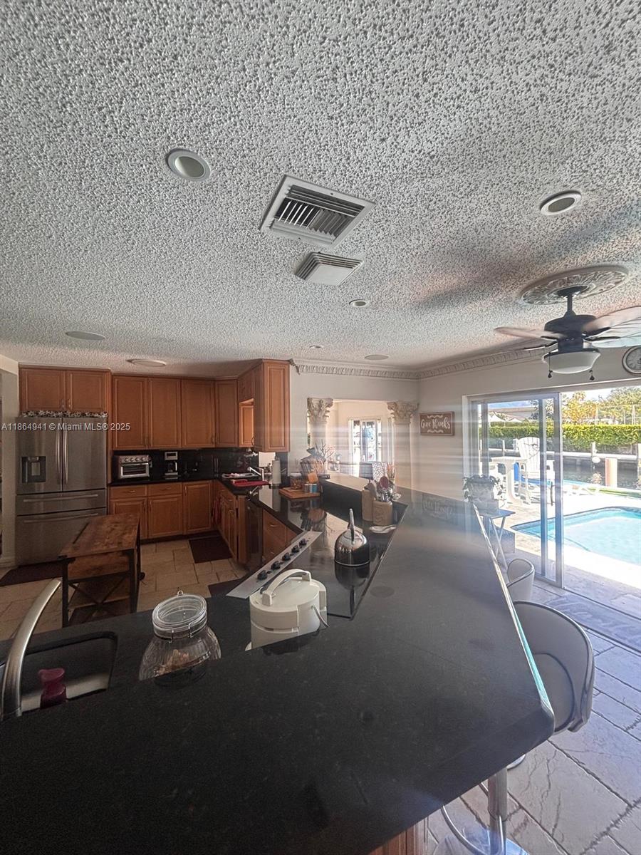 VENETIAN ISLES 3RD SEC - Residential