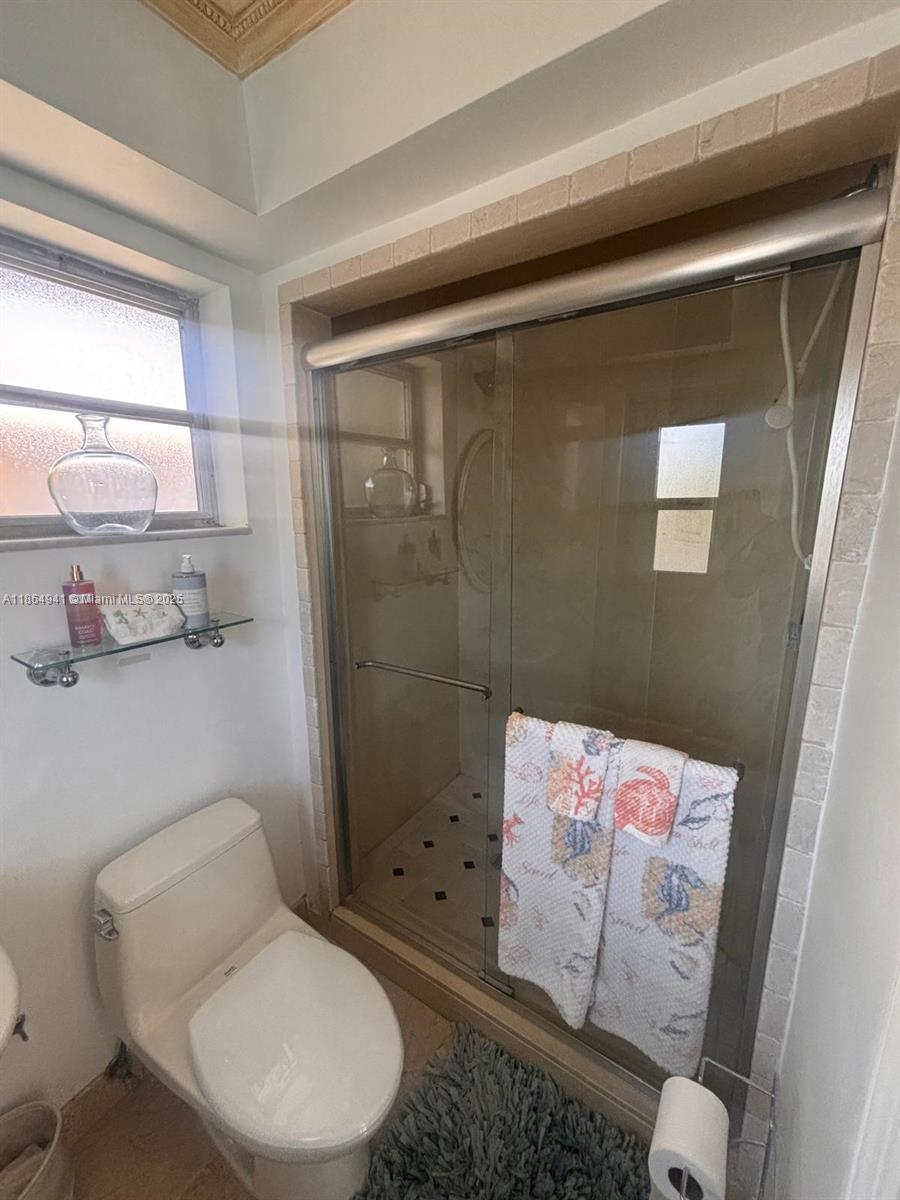 VENETIAN ISLES 3RD SEC - Residential