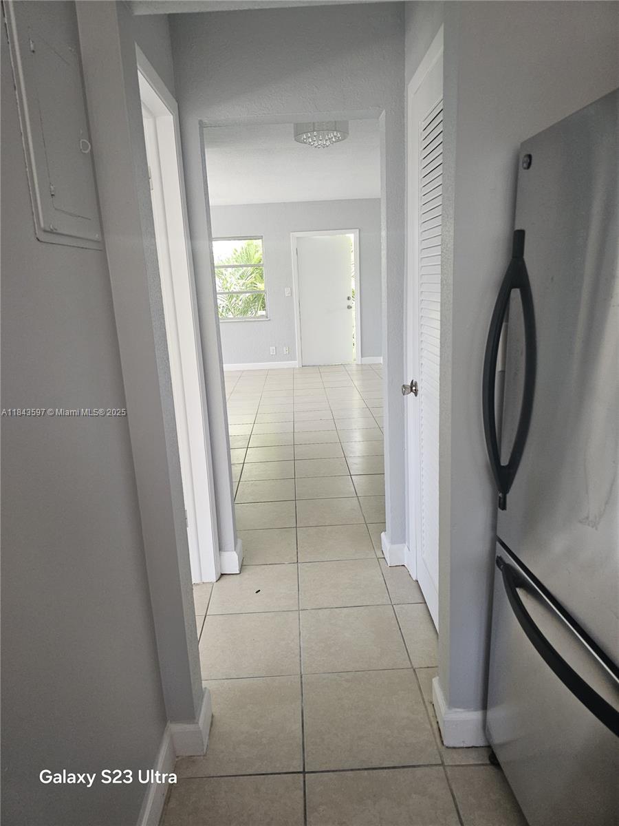 1900 NE 8th Ct 308