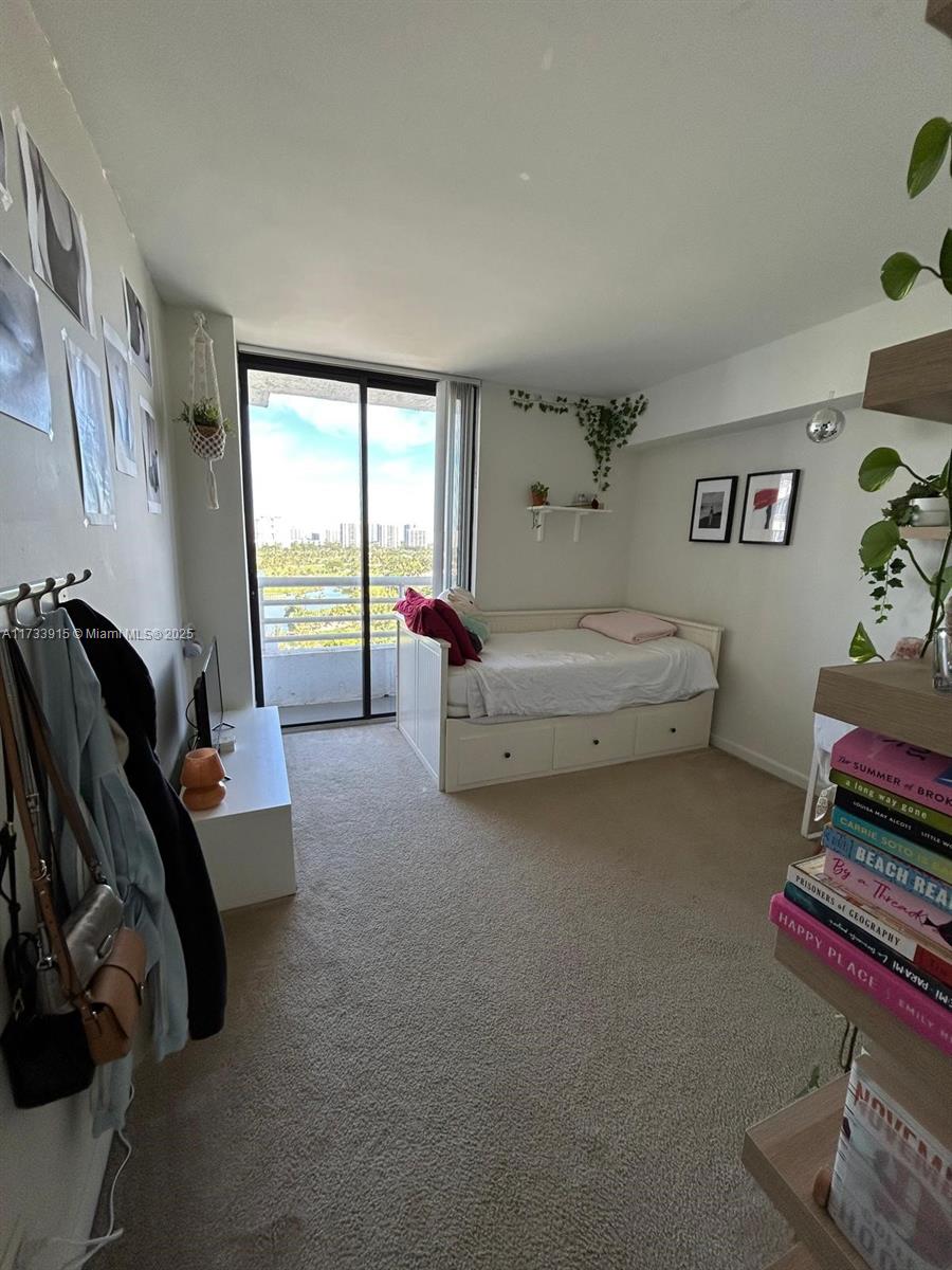 PARC CENTRAL AVENTURA EAS - Residential