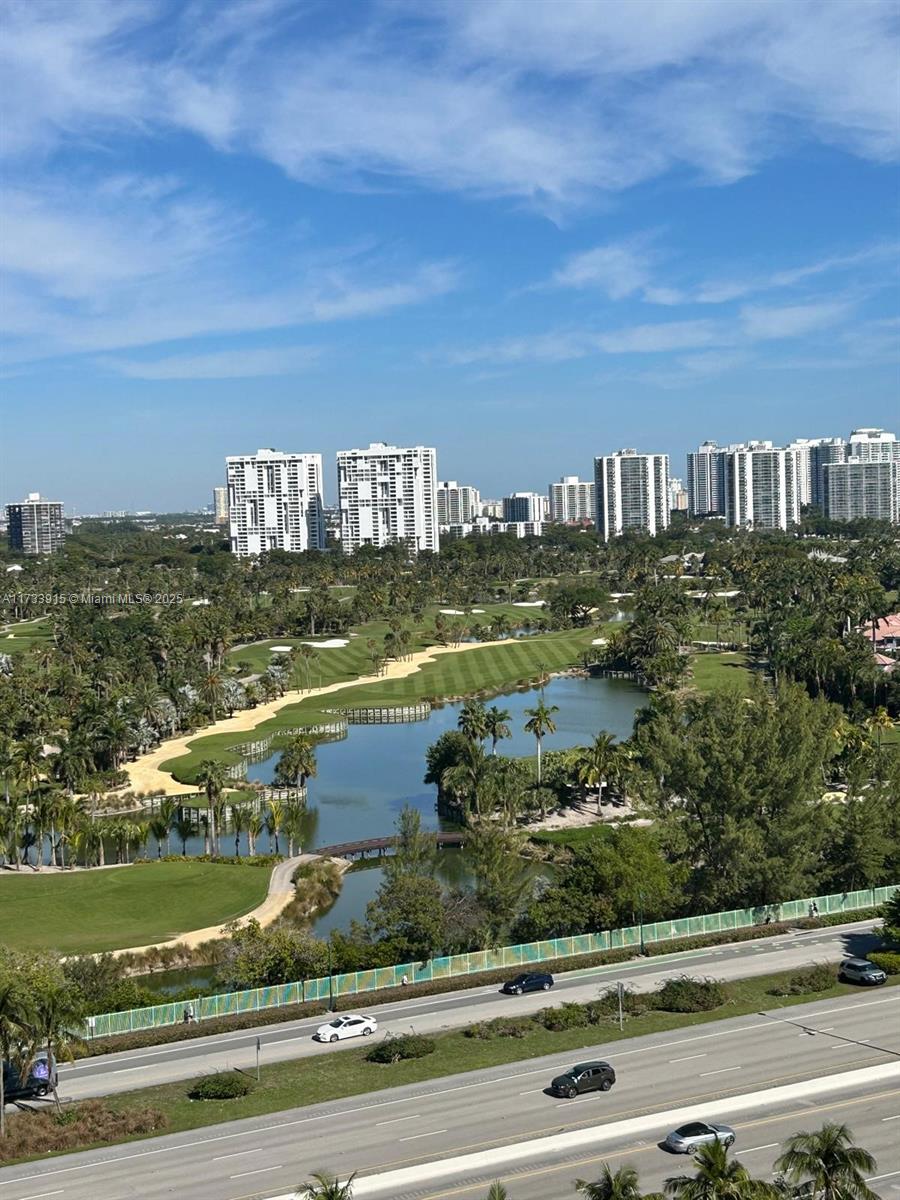 PARC CENTRAL AVENTURA EAS - Residential