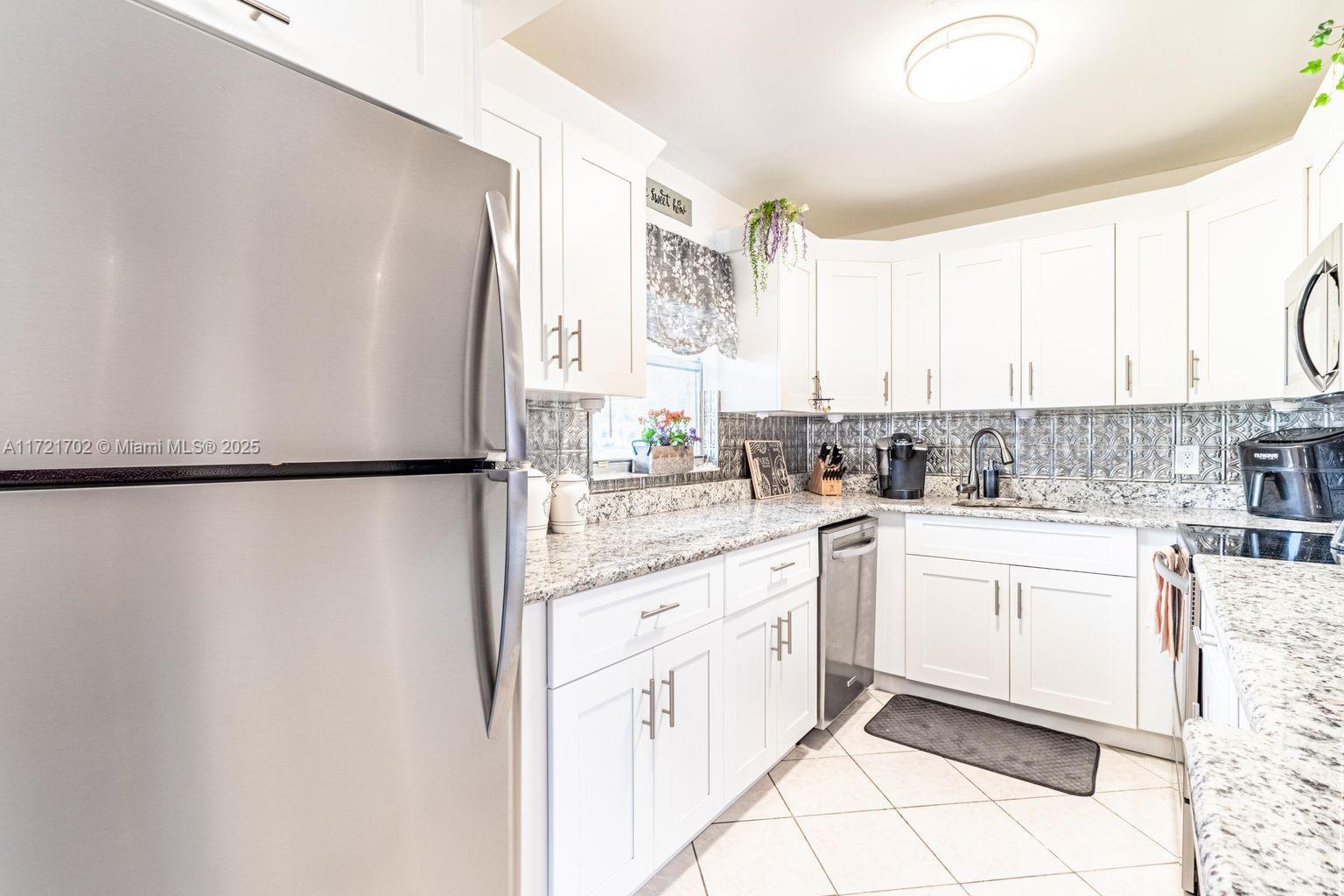KINGS POINT SEVILLE CONDO - Residential