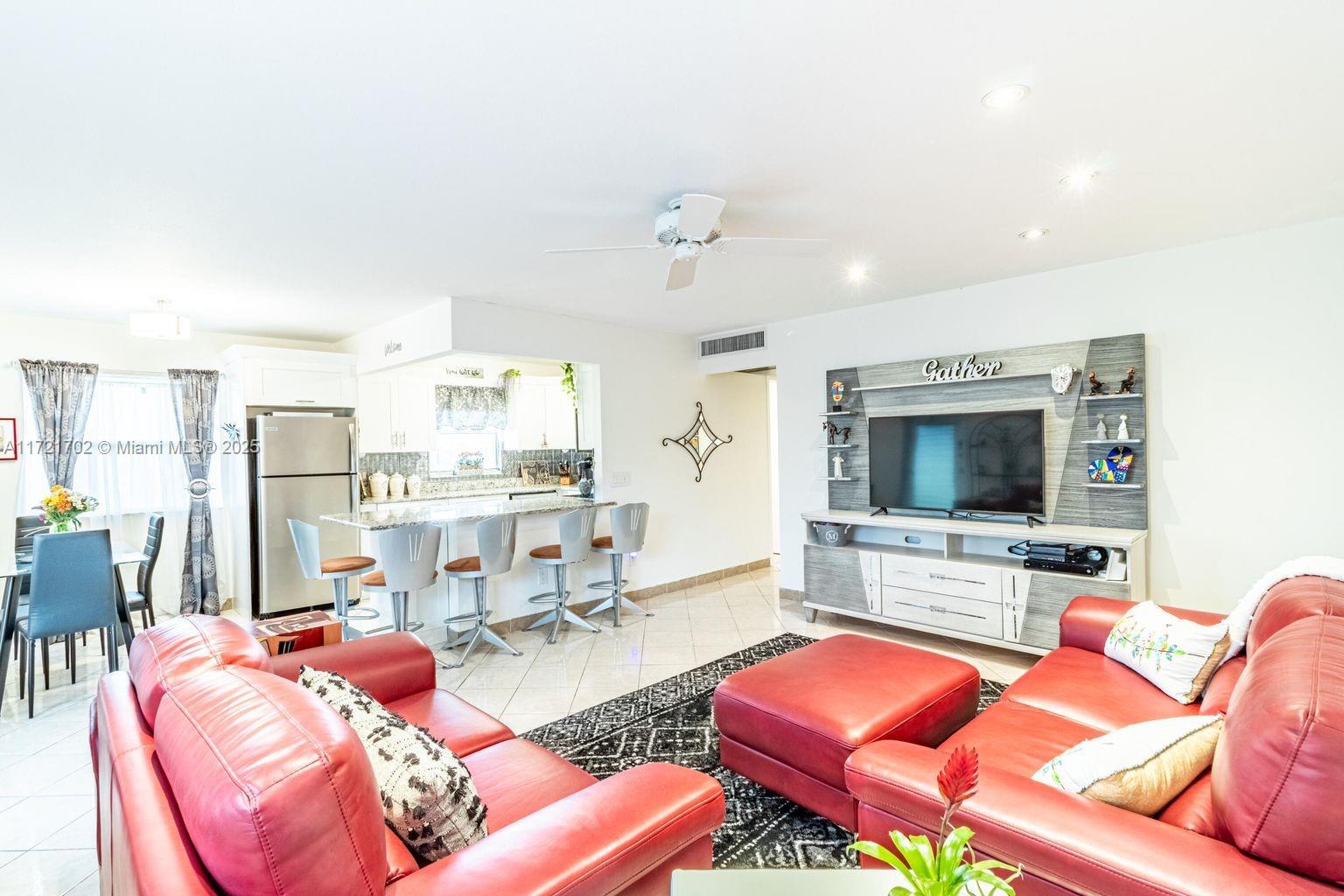 KINGS POINT SEVILLE CONDO - Residential