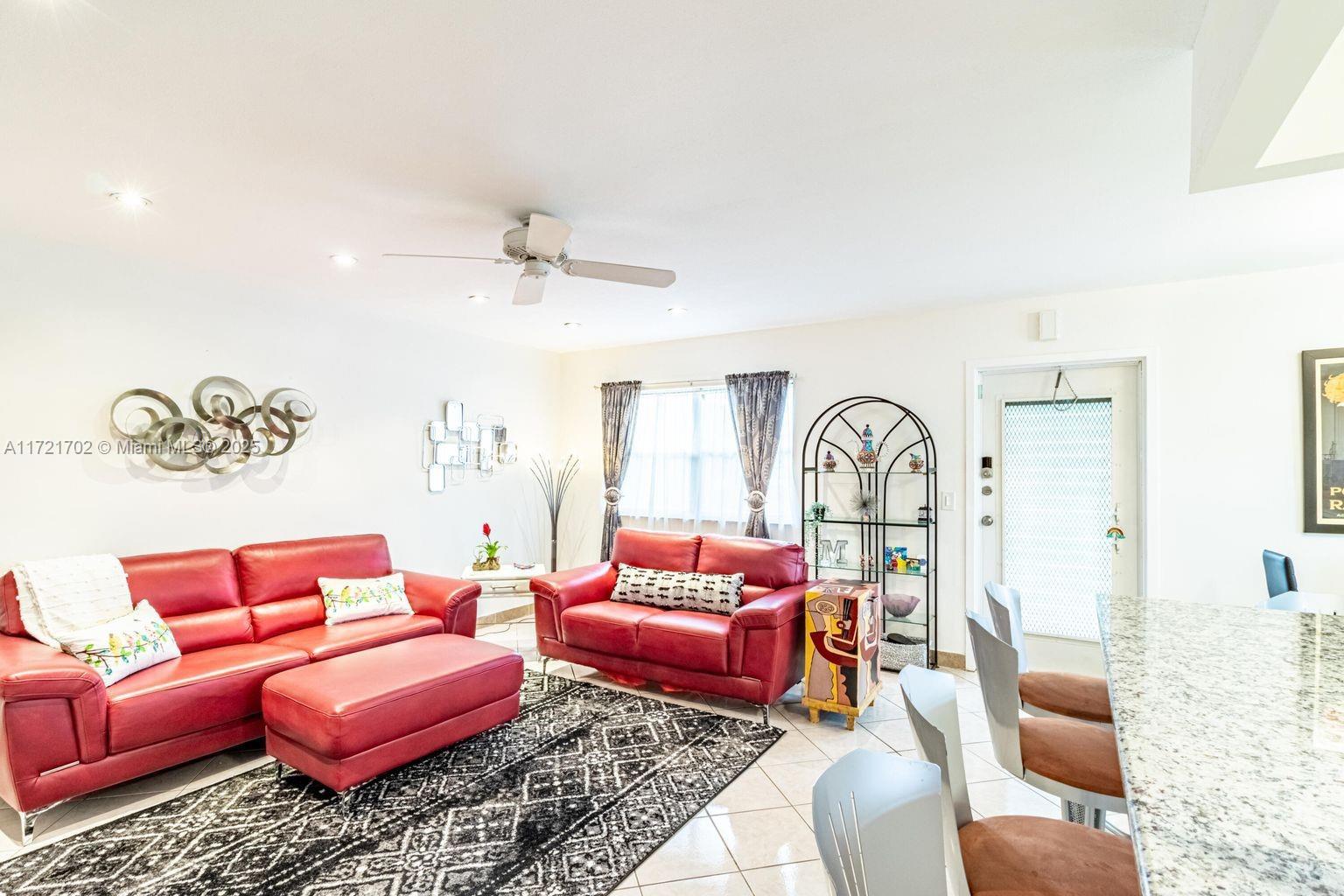 KINGS POINT SEVILLE CONDO - Residential