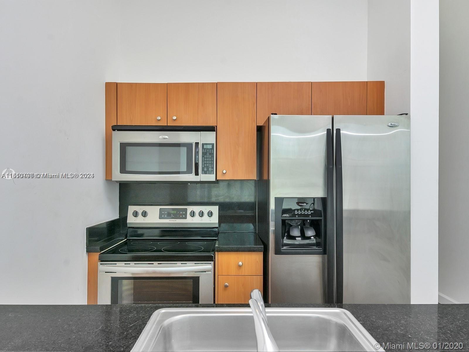 EDGEWATER LOFTS CONDO - Residential Lease