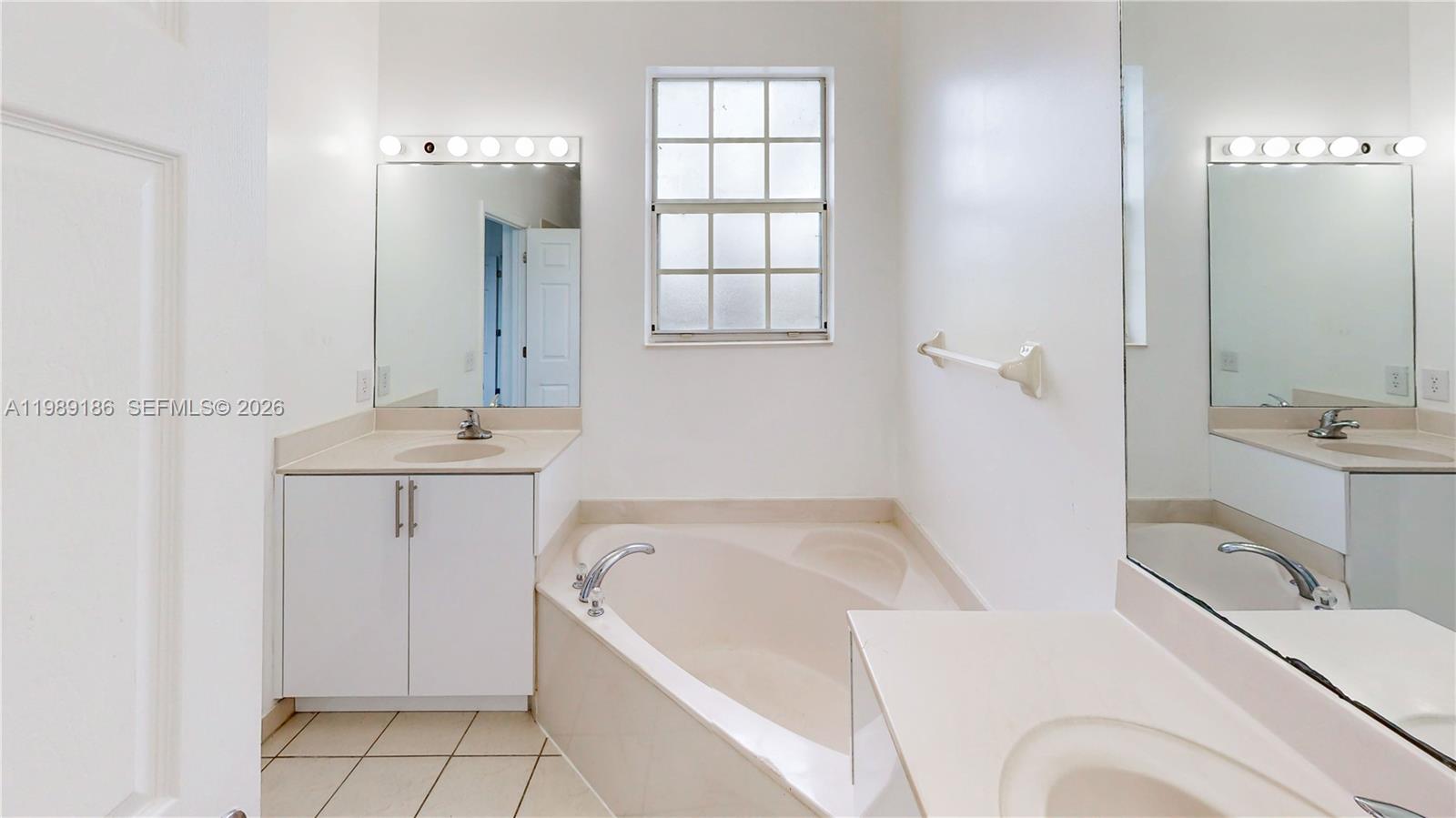 PORTOFINO VILLAS WEST - Residential