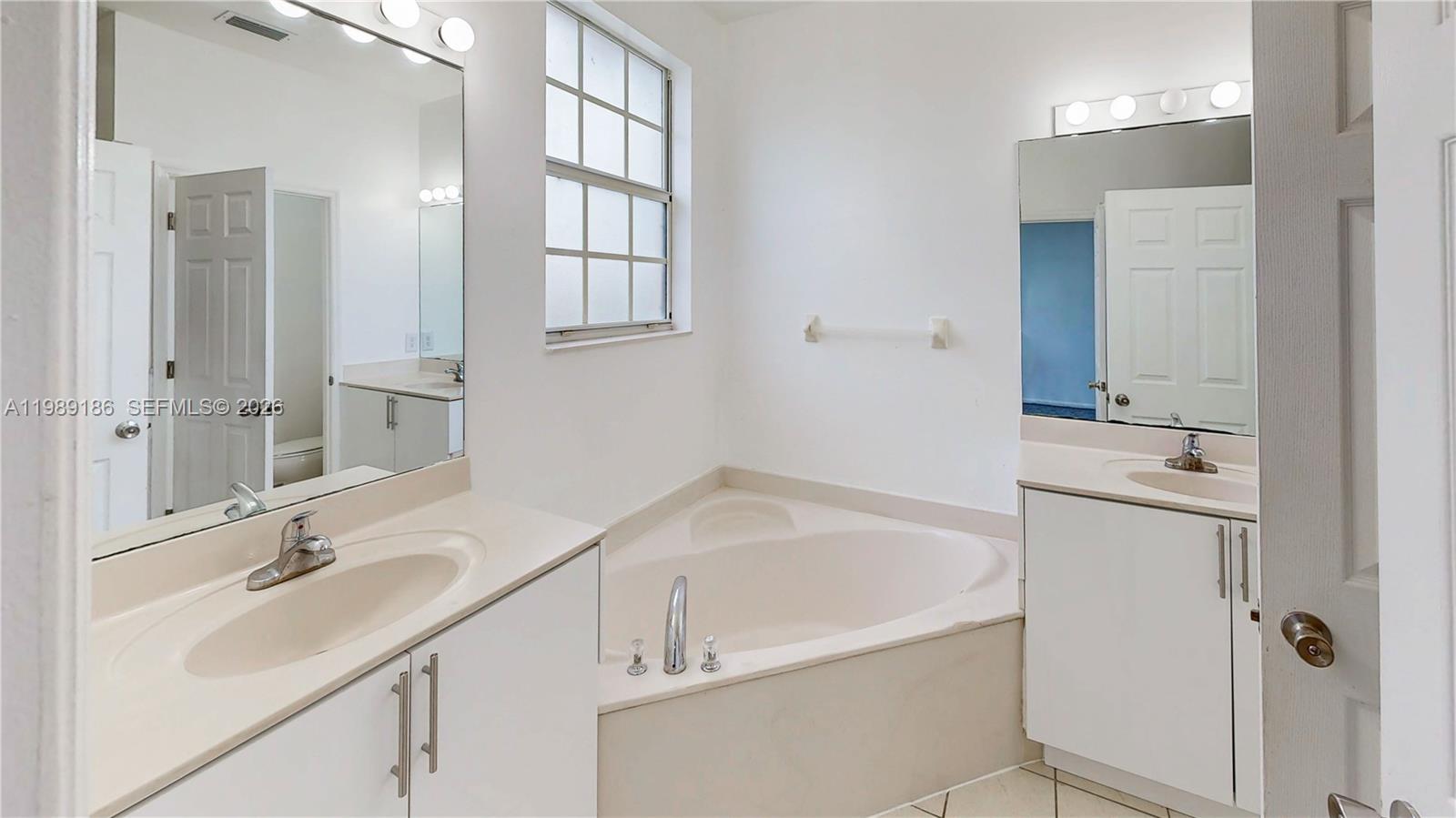 PORTOFINO VILLAS WEST - Residential