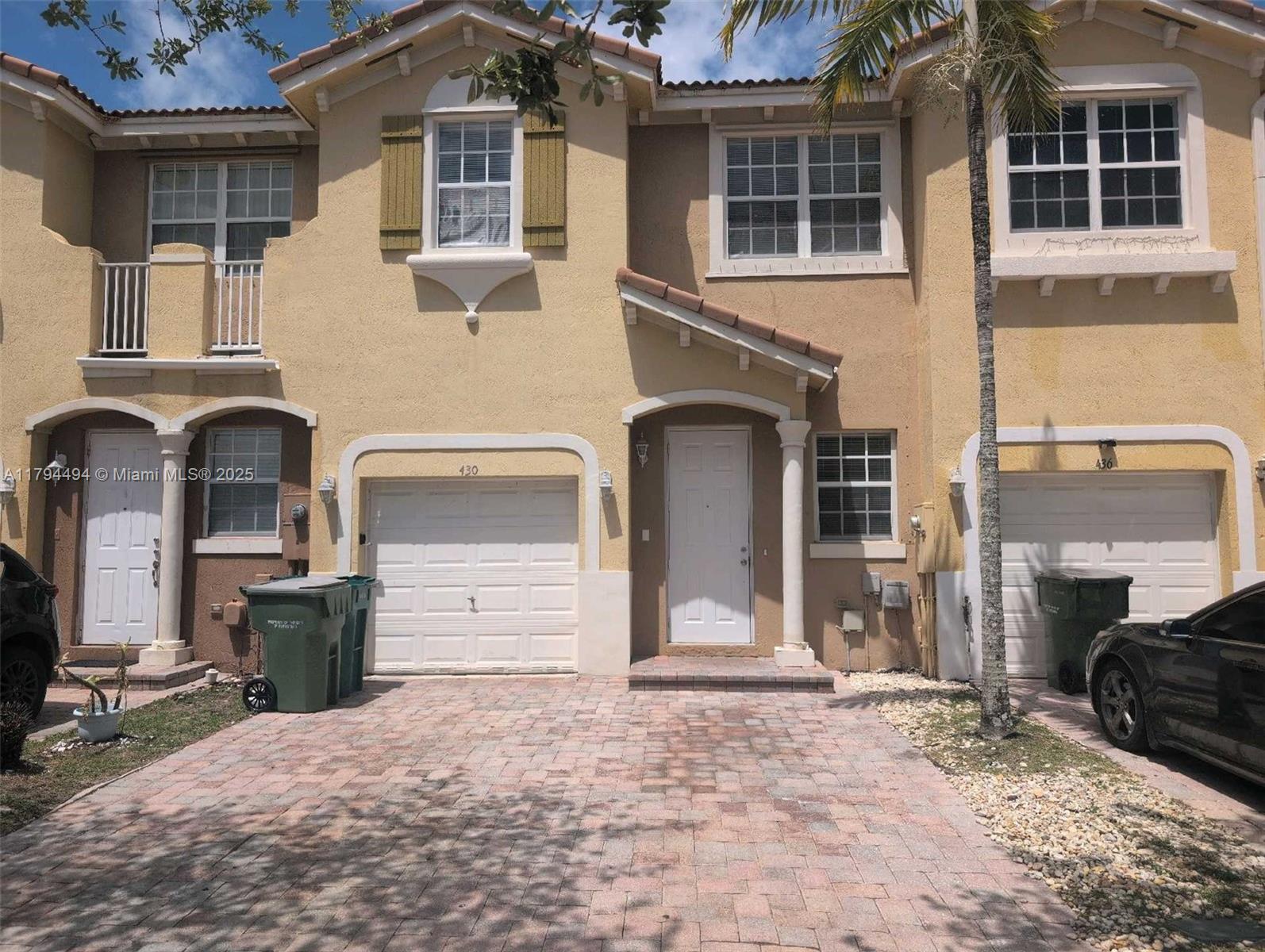 Property for Sale at 430 Ne 21st Ave, Homestead, Miami-Dade County, Florida - Bedrooms: 4 
Bathrooms: 3  - $405,000