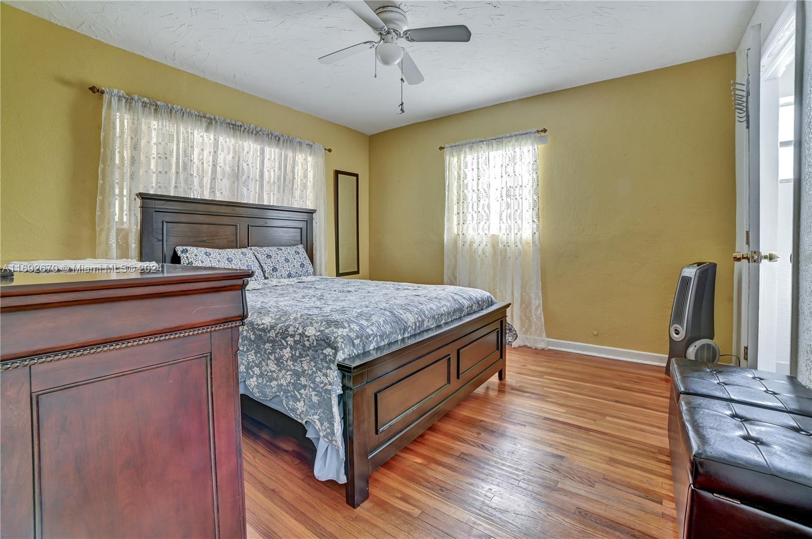 HOLLYWOOD HEIGHTS ESTATES - Residential