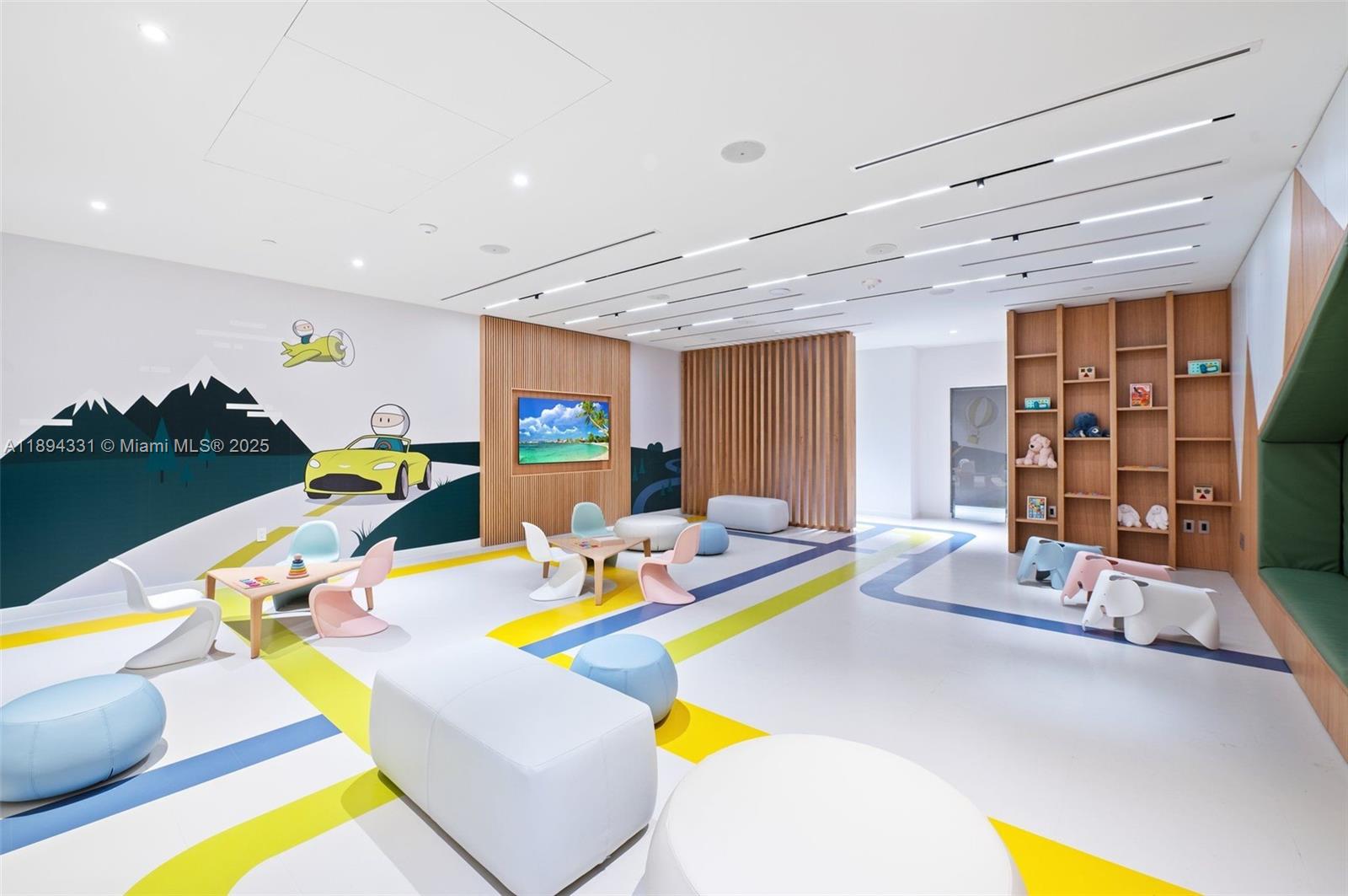 Aston Martin Residences - Residential