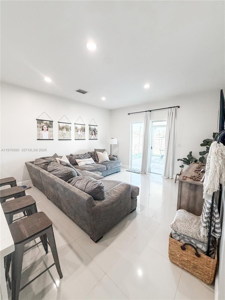 GRACELAND ESTATES NORTH - Residential