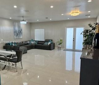 3838 NW 5th Ct, Lauderhill, FL, 33311/$650,000 4 3838 NW 5th Ct