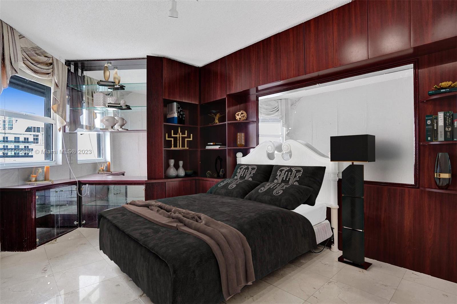 LA TOUR CONDO - Residential