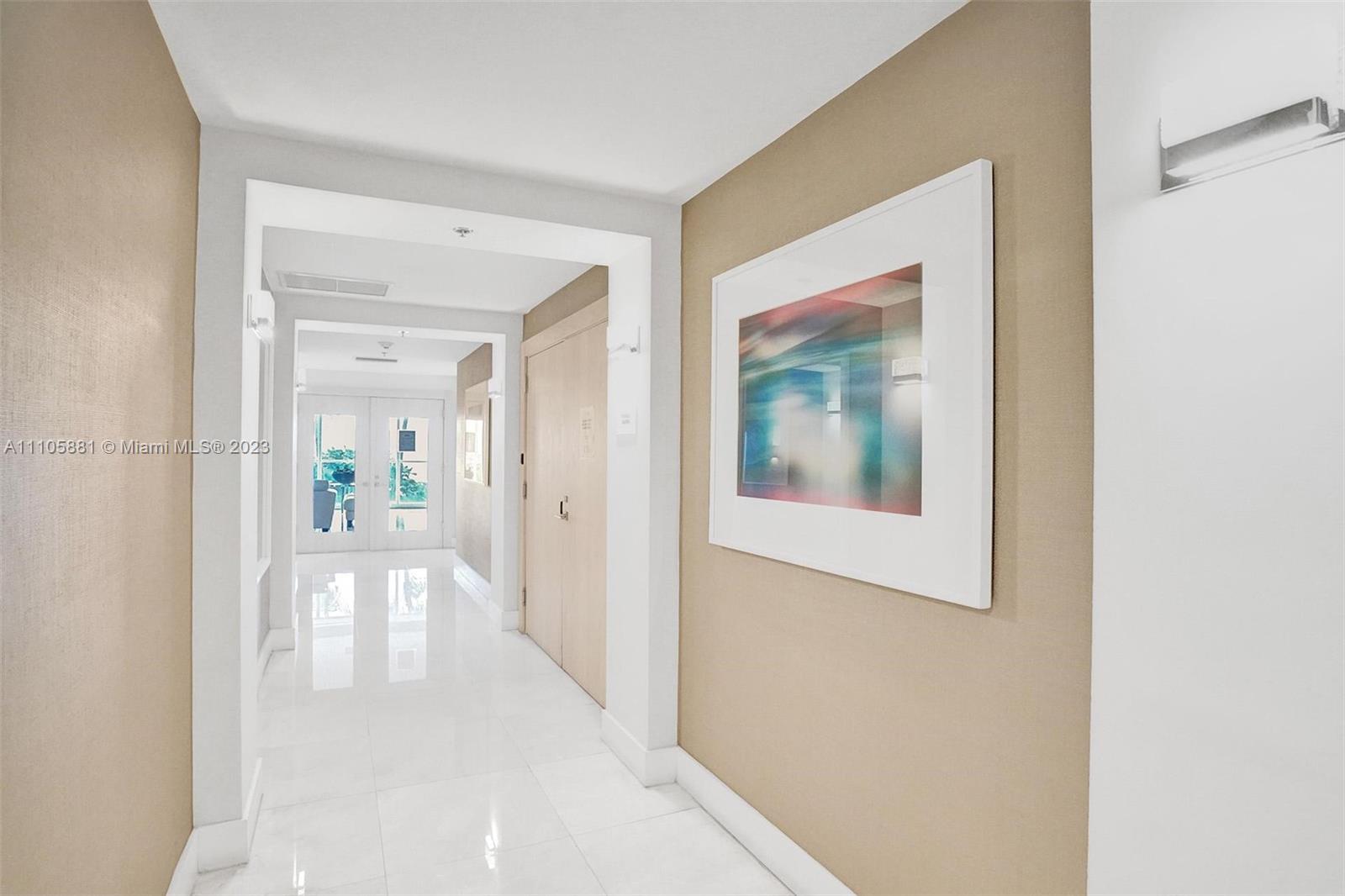 LA TOUR CONDO - Residential