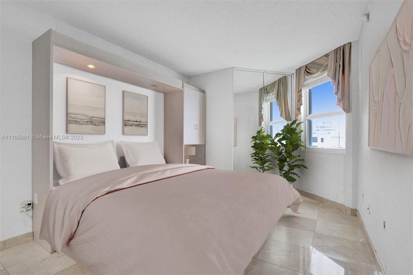 LA TOUR CONDO - Residential