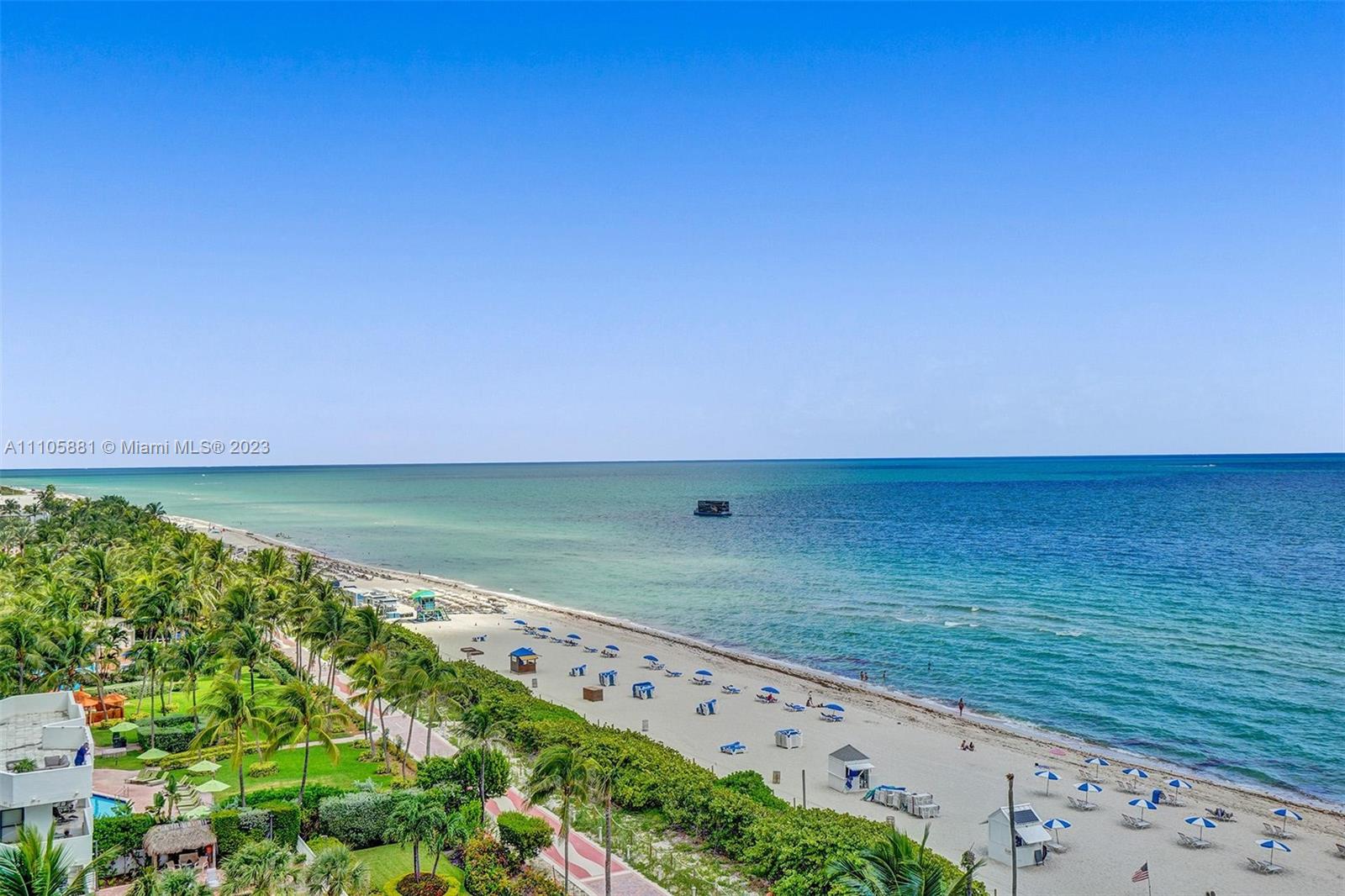 LA TOUR CONDO - Residential