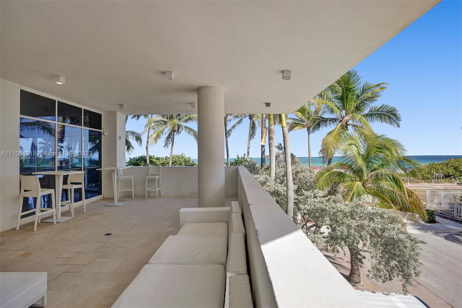 LA TOUR CONDO - Residential