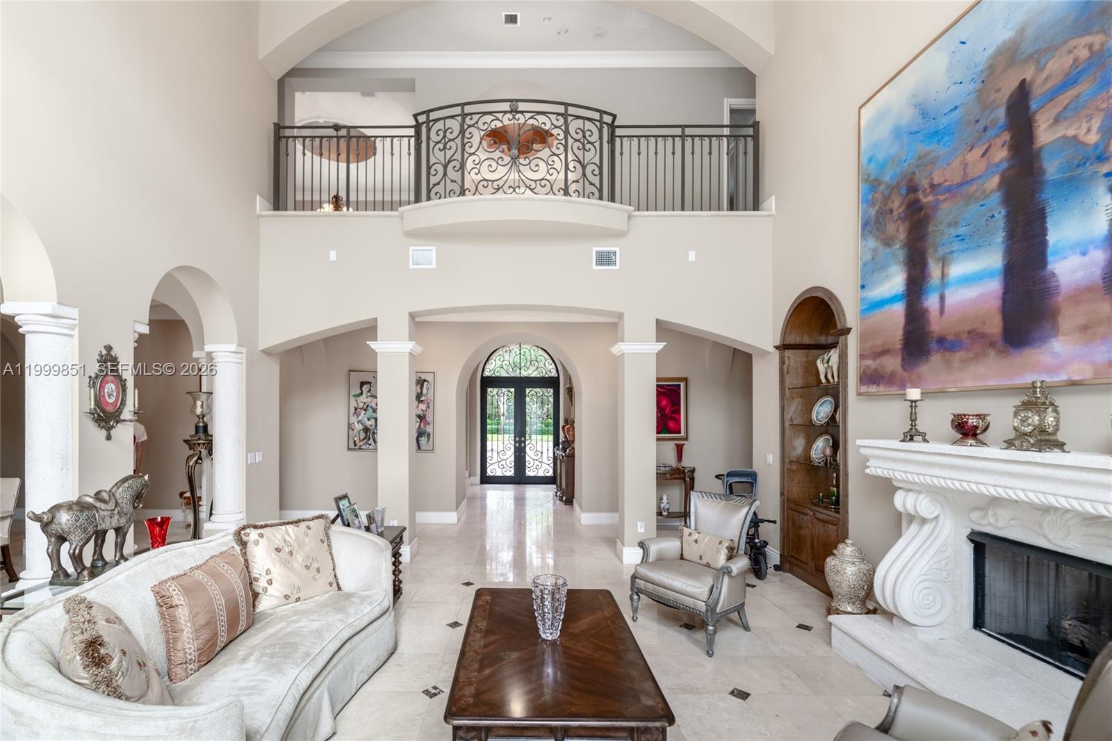 TOWN & RANCH ESTATES - Residential