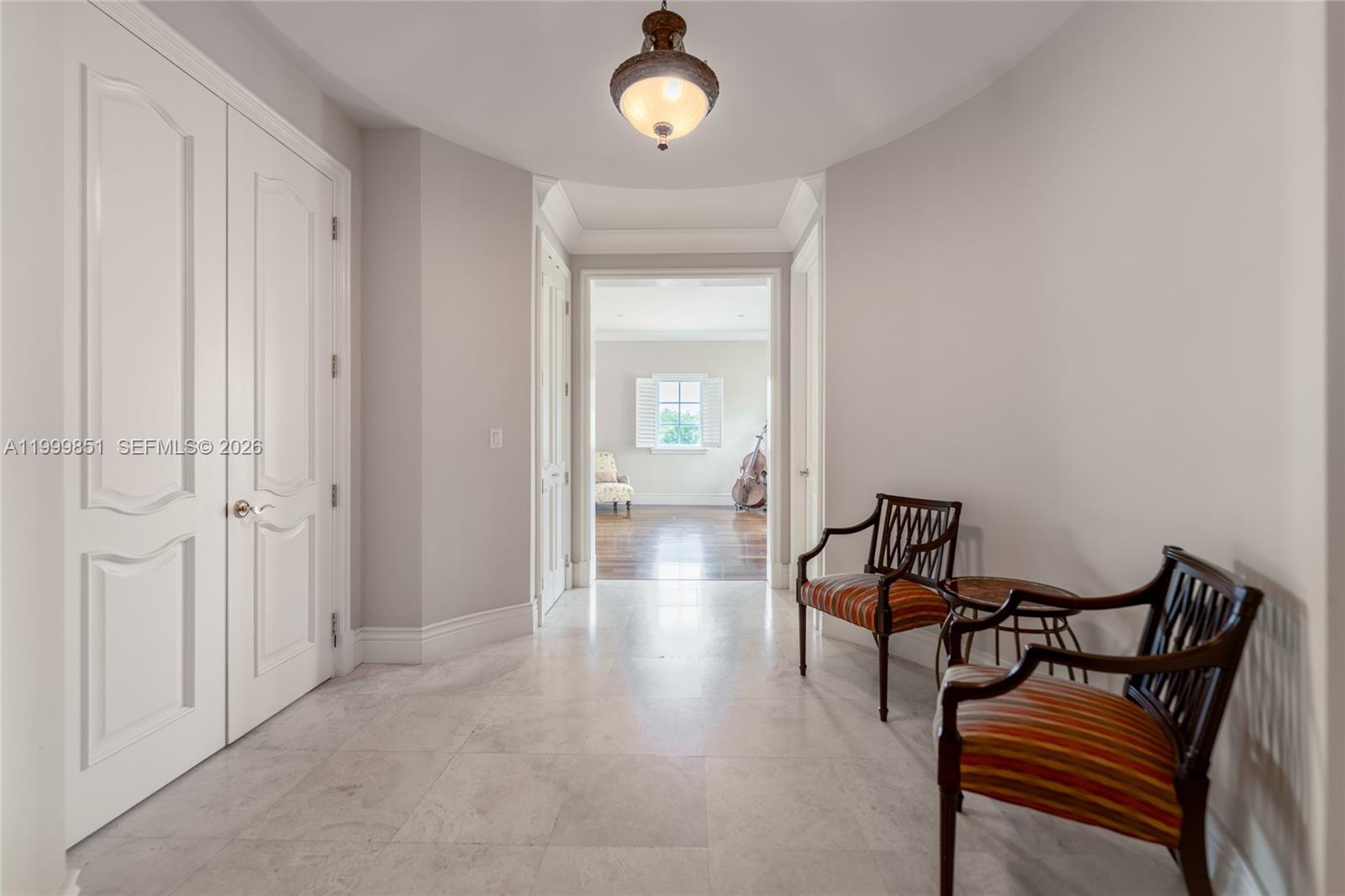 TOWN & RANCH ESTATES - Residential