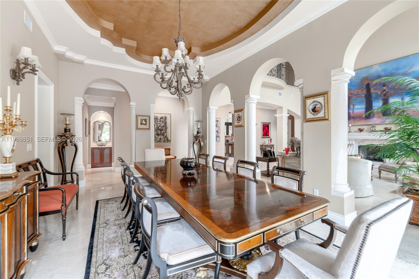 TOWN & RANCH ESTATES - Residential