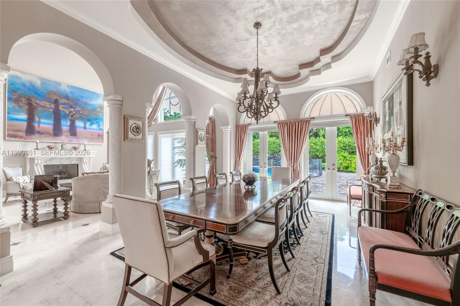 TOWN & RANCH ESTATES - Residential